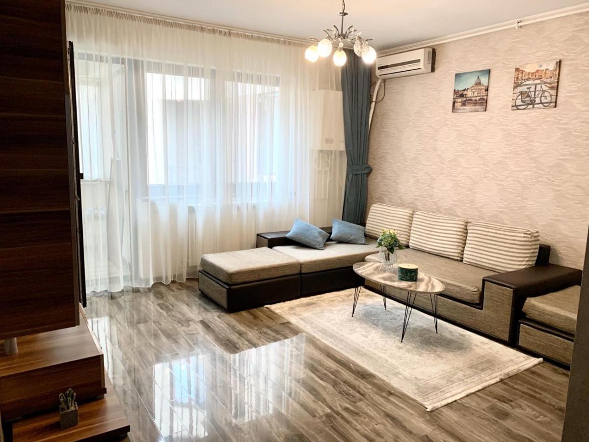 Studio 52 Констанца Екстериор снимка
