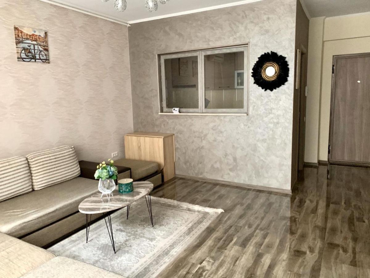 Studio 52 Констанца Екстериор снимка